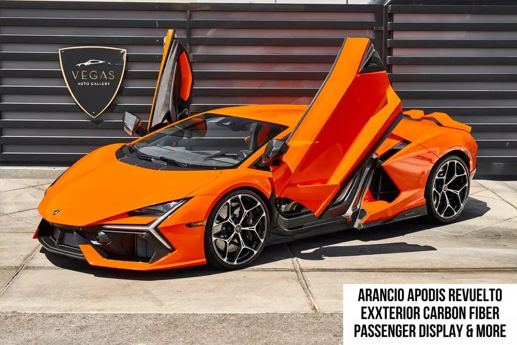 2024 Lamborghini Revuelto 6.5 DCT 4WD's photo
