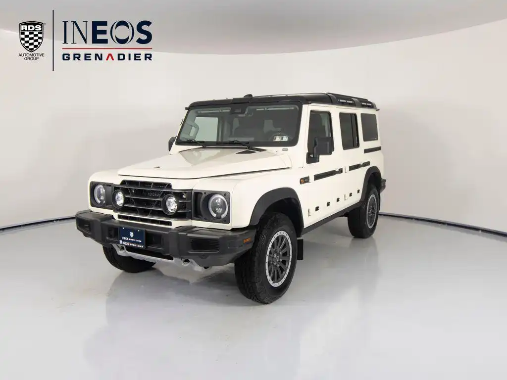 2026 INEOS Grenadier Black Edition's photo