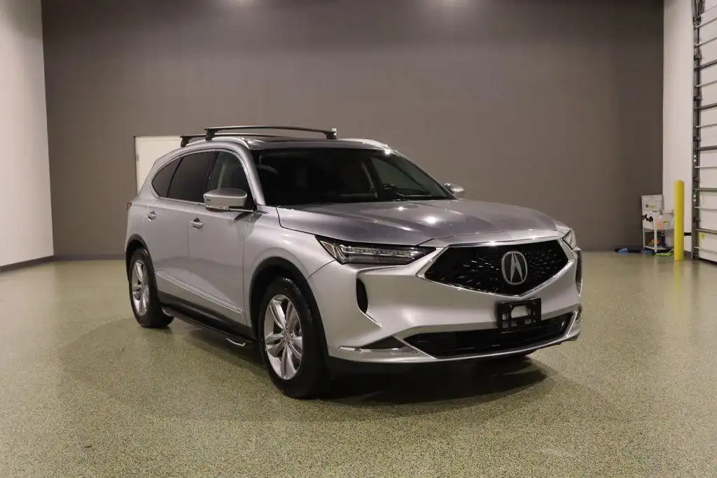 2022 Acura MDX SH-AWD's photo