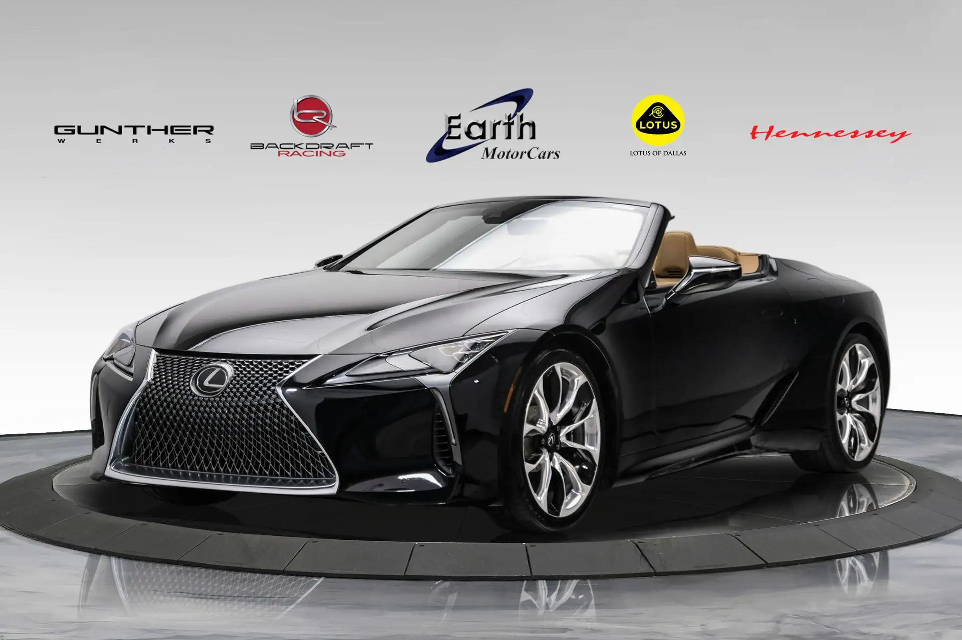2021 Lexus LC 500 500 Convertible's photo