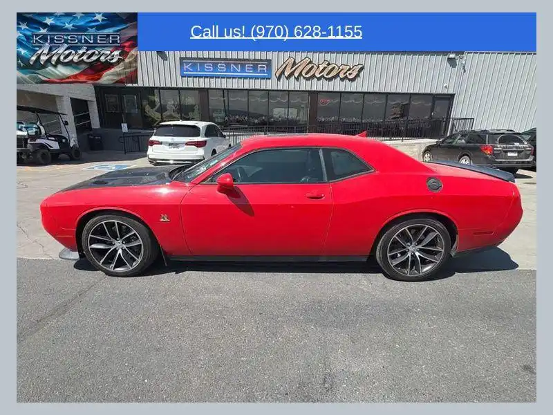 2015 Dodge Challenger Scat Pack's photo
