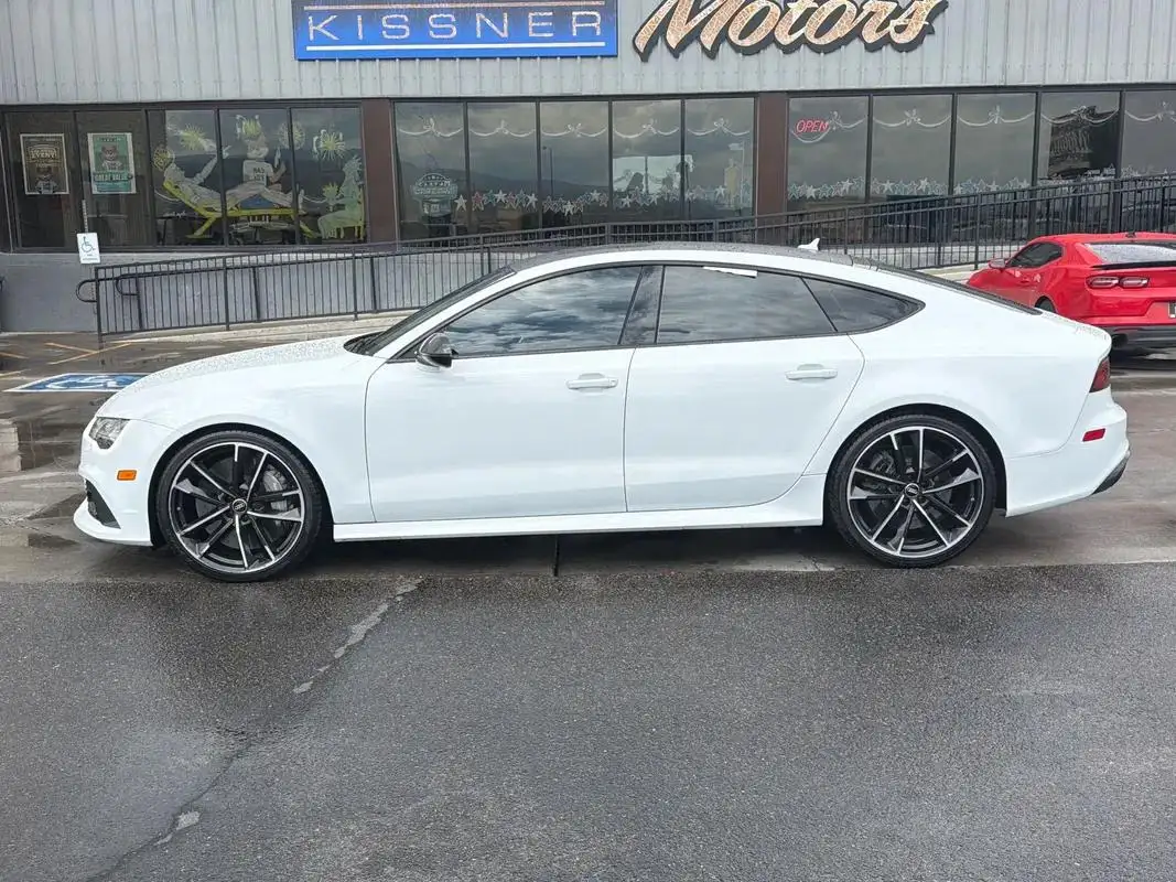 2017 Audi RS7 4.0T quattro Tiptronic Performance's photo