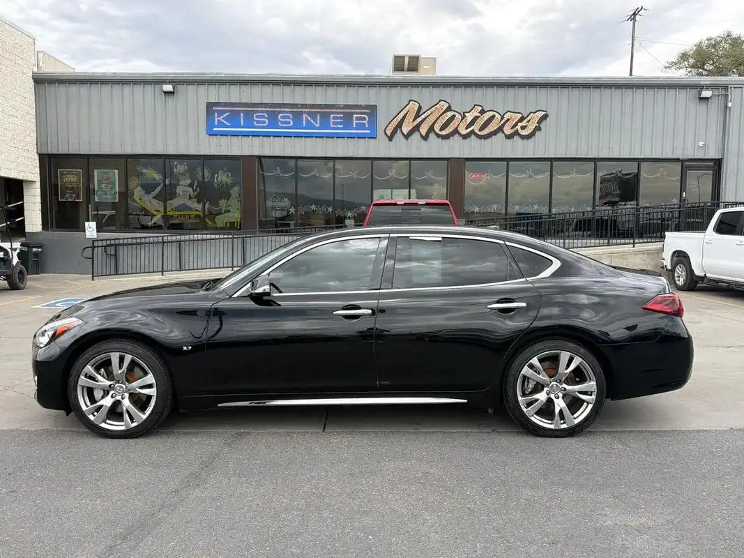 2019 INFINITI Q70L 3.7 Luxe's photo