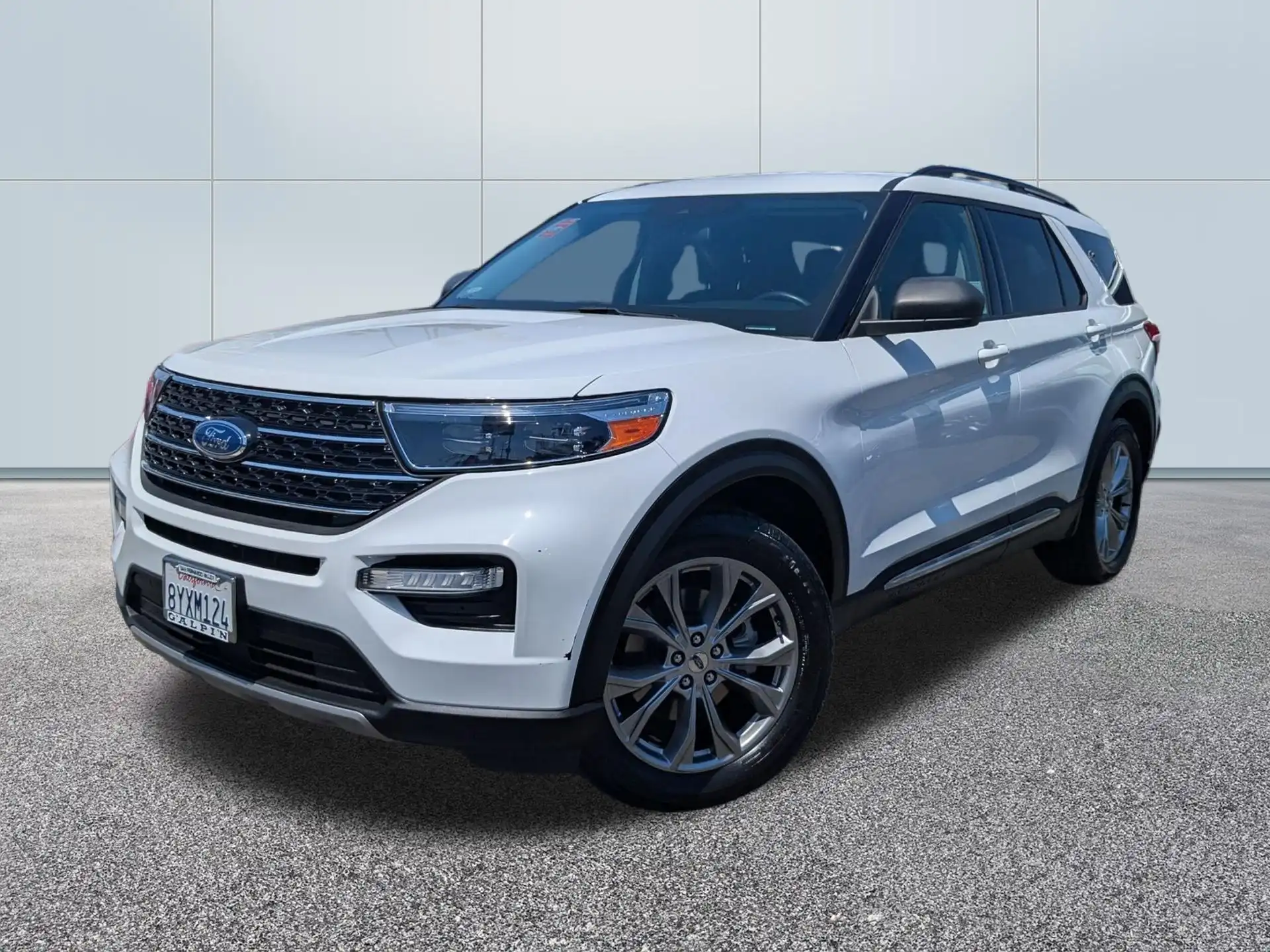 2021 Ford Explorer XLT RWD's photo