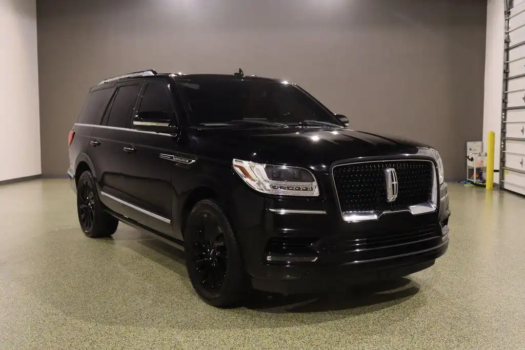 2020 Lincoln Navigator Reserve 4WD's photo