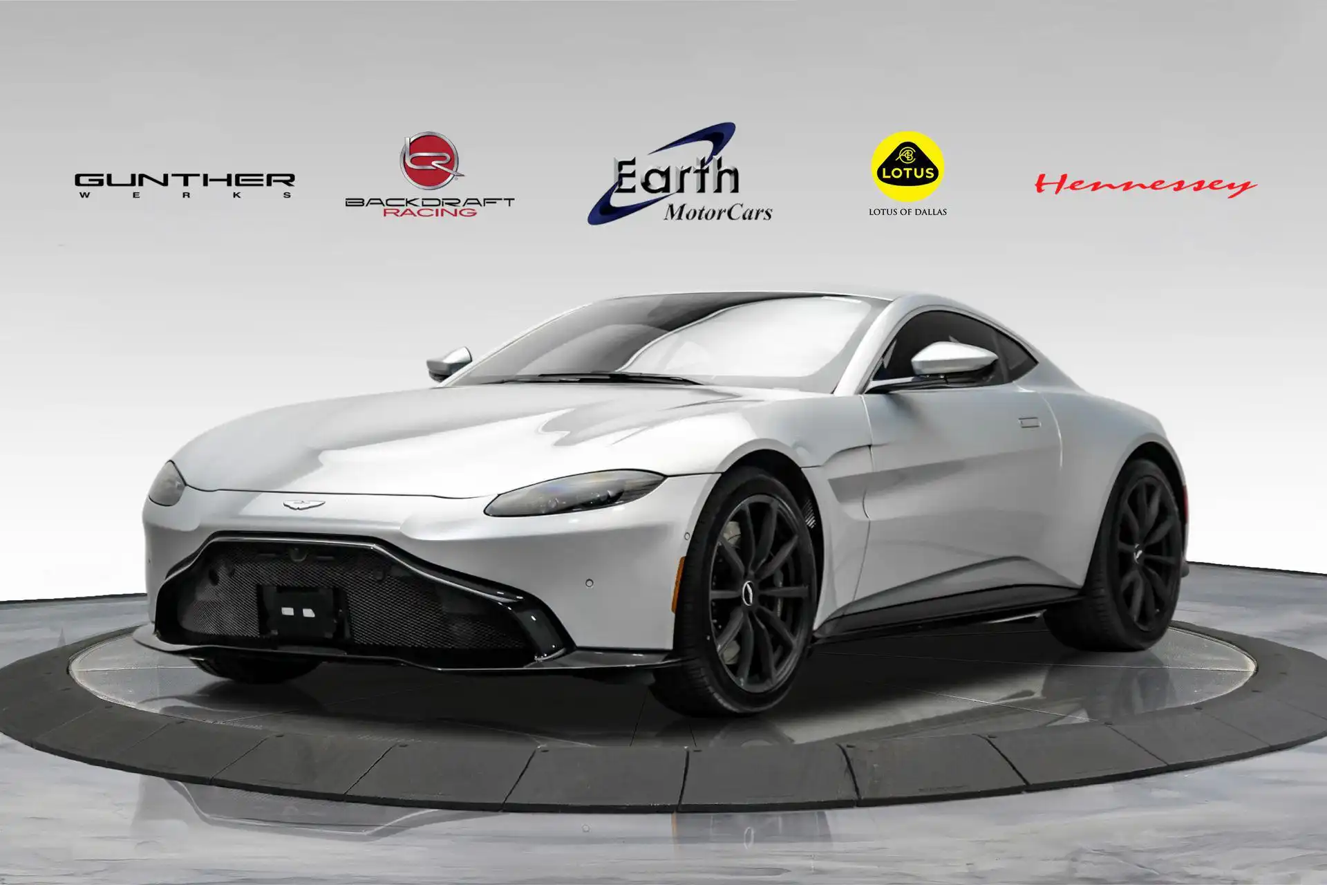 2020 Aston Martin Vantage 4.0 V8's photo