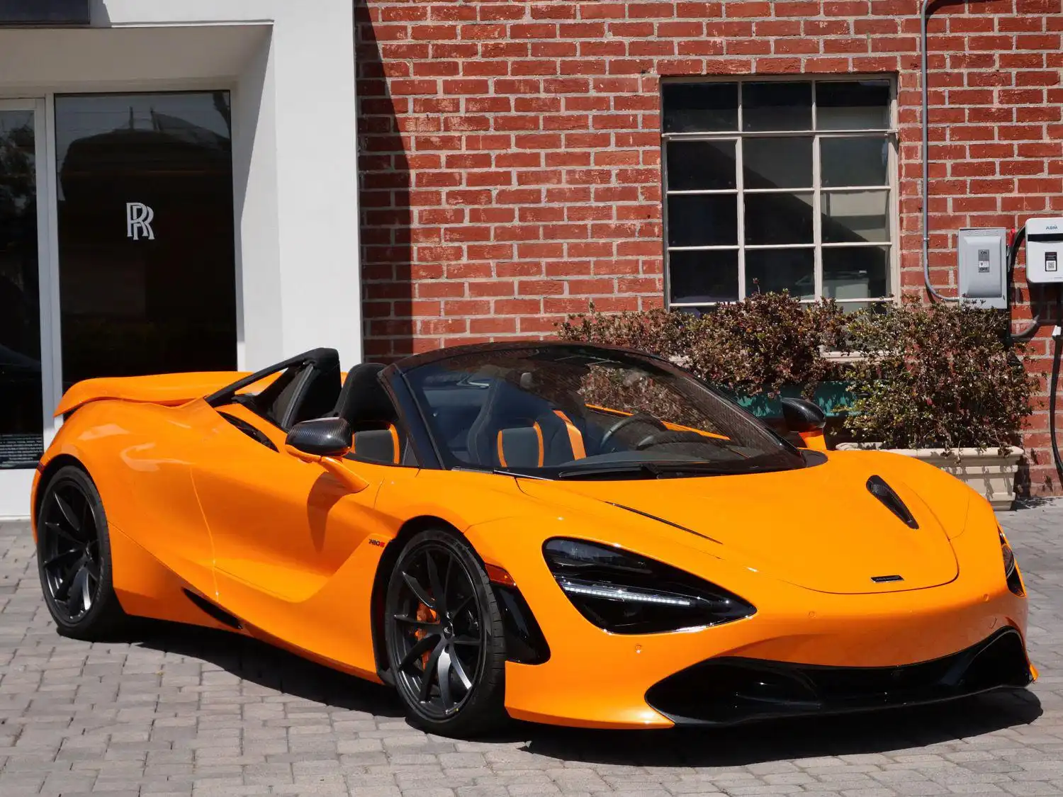 2023 McLaren 720S 4.0 Performance Spider's photo