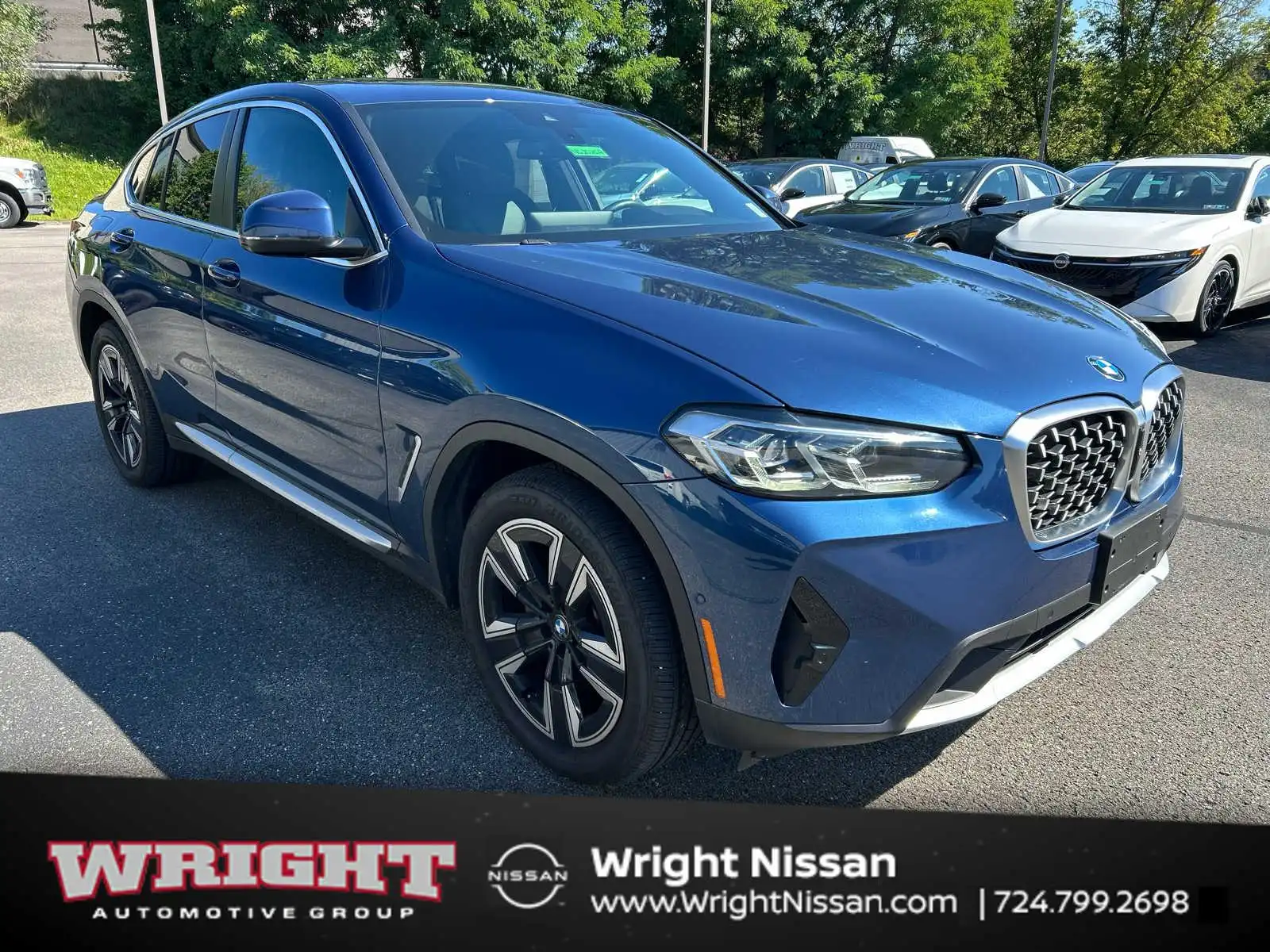 2022 BMW X4 xDrive30i's photo