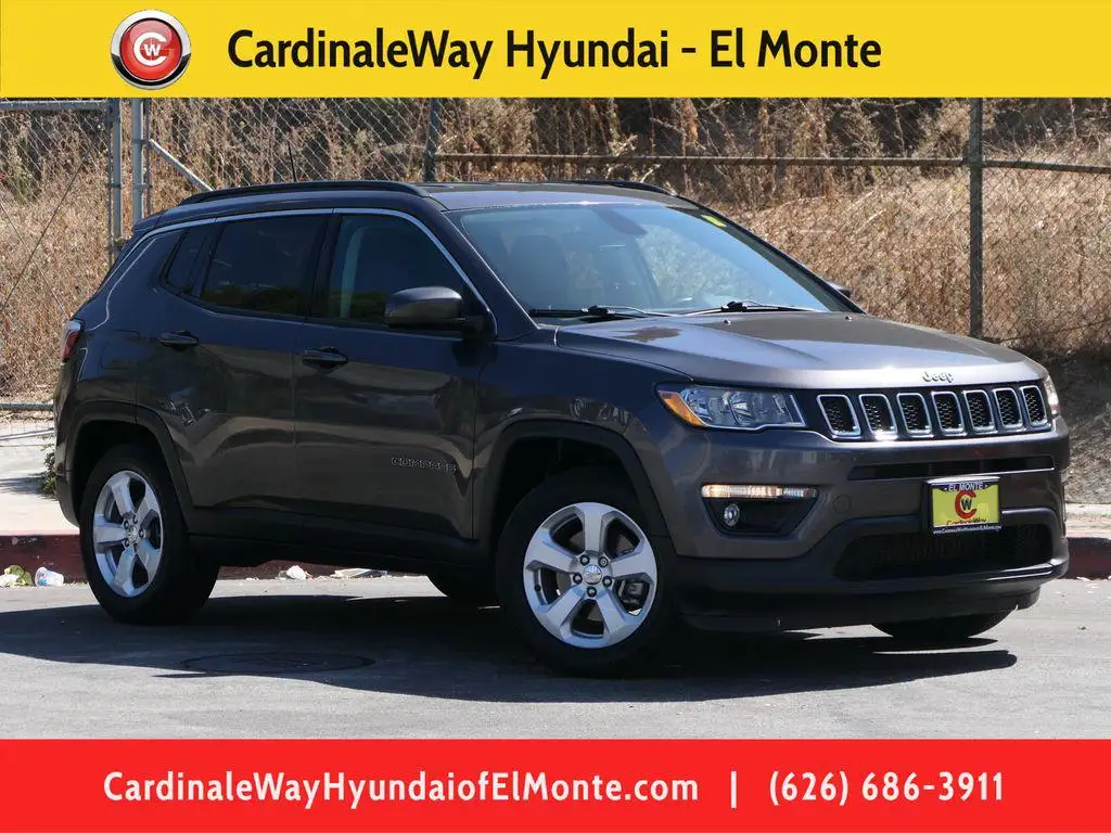 2019 Jeep Compass Latitude photo 1