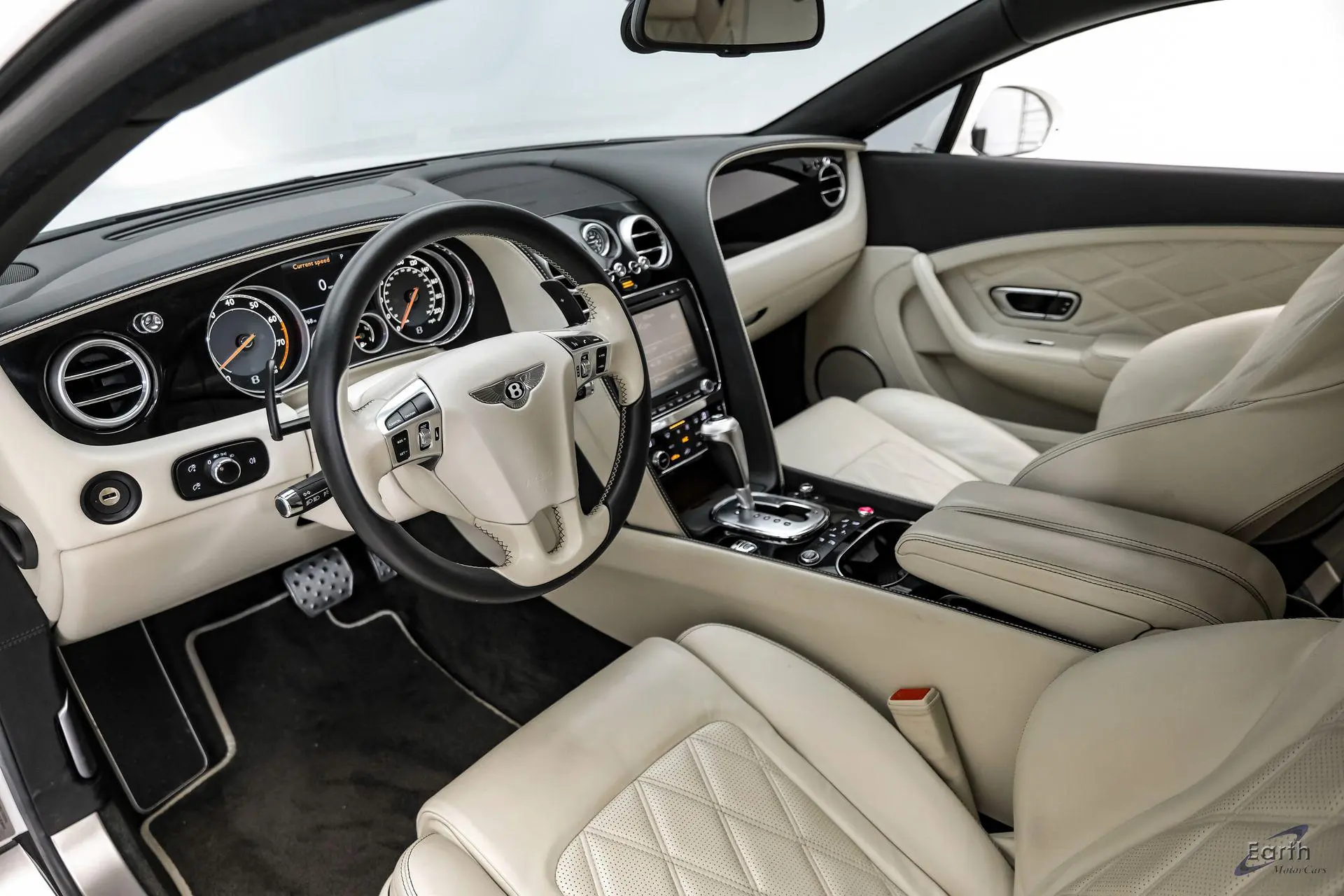 2015 Bentley Continental GT Base photo 3