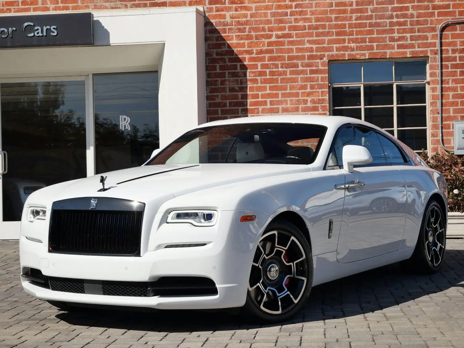 2021 Rolls-Royce Wraith Black Badge's photo