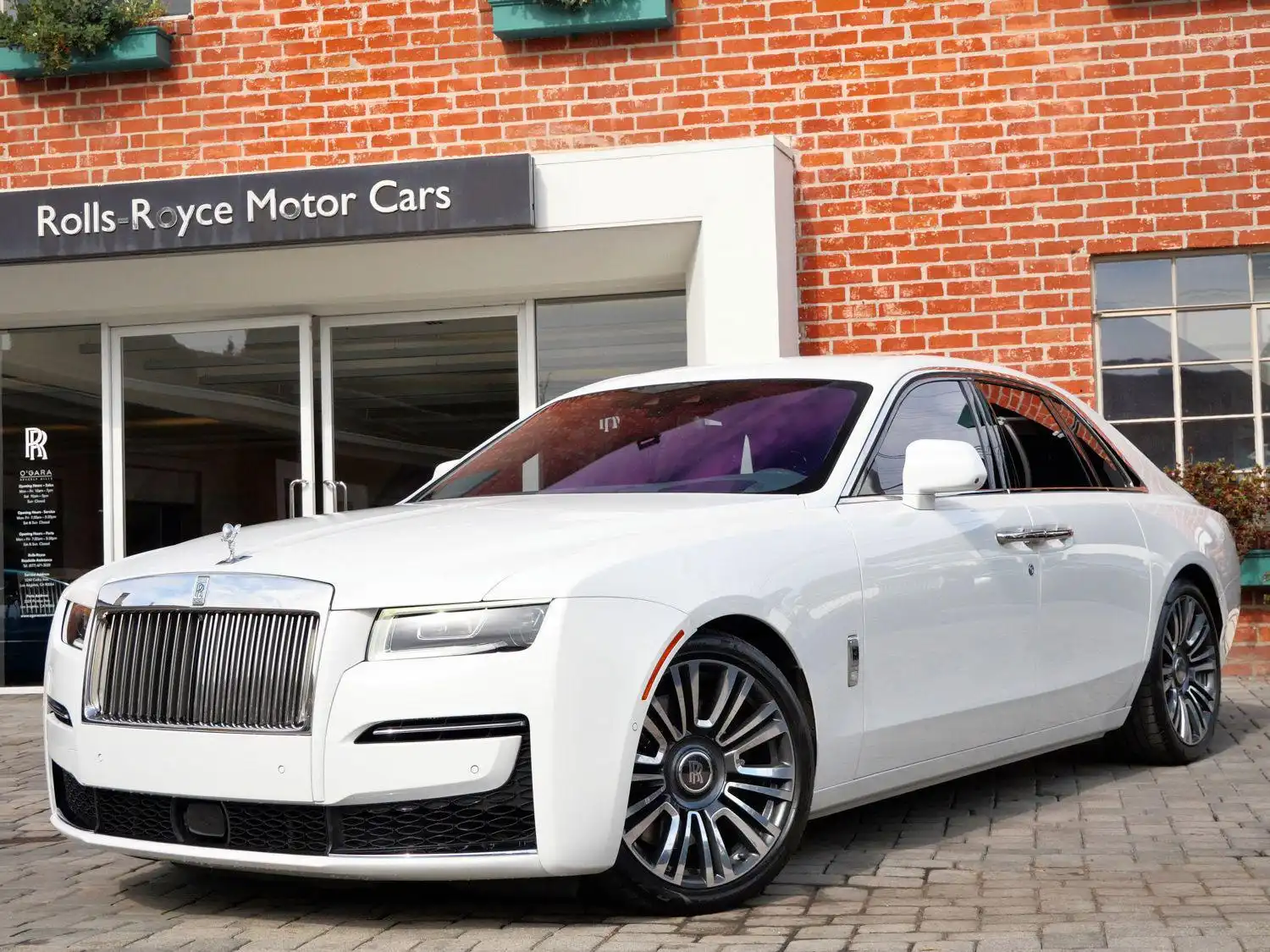 2021 Rolls-Royce Ghost Base's photo