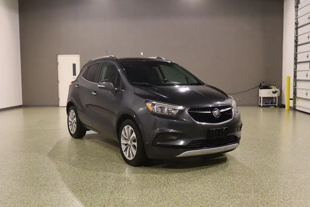 2018 Buick Encore Preferred's photo