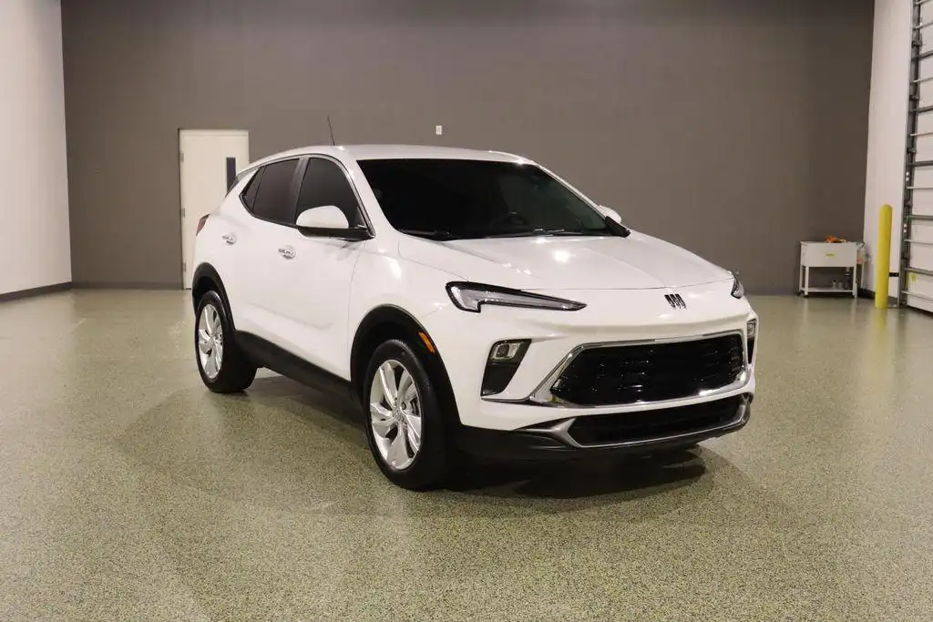 2025 Buick Encore GX Preferred's photo