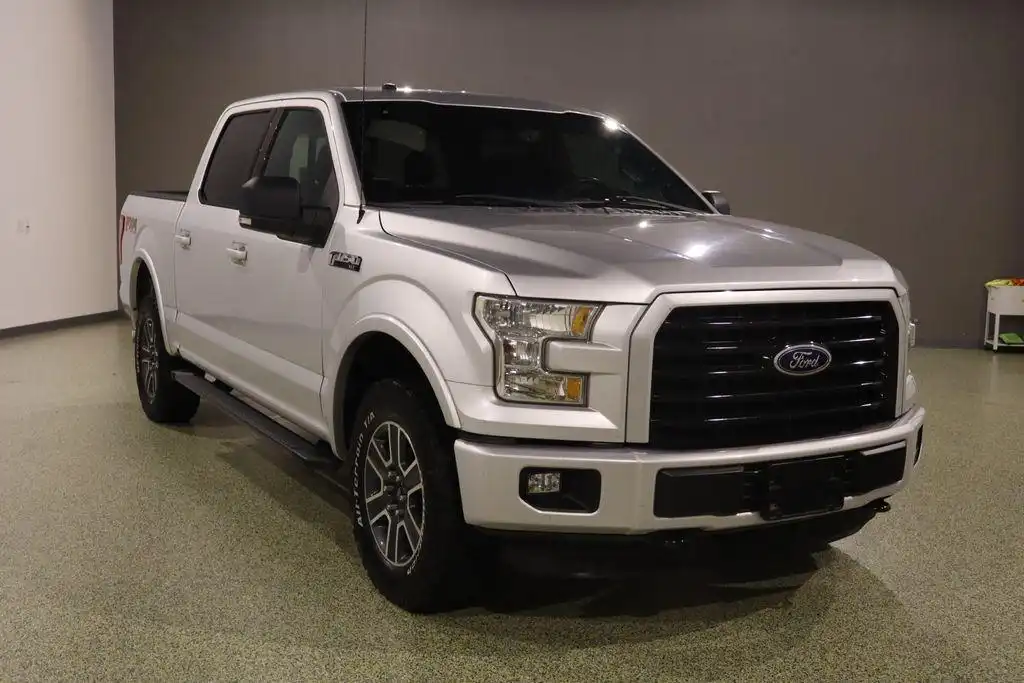 2016 Ford F-150 XLT 4WD SuperCrew 5-1/2' Box's photo