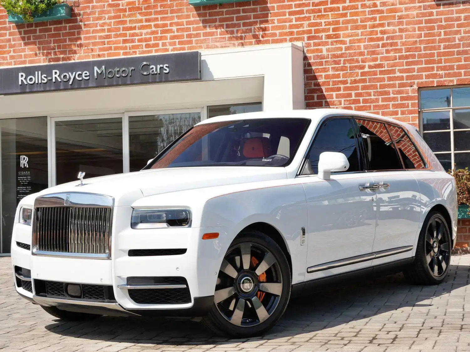 2023 Rolls-Royce Cullinan Base's photo