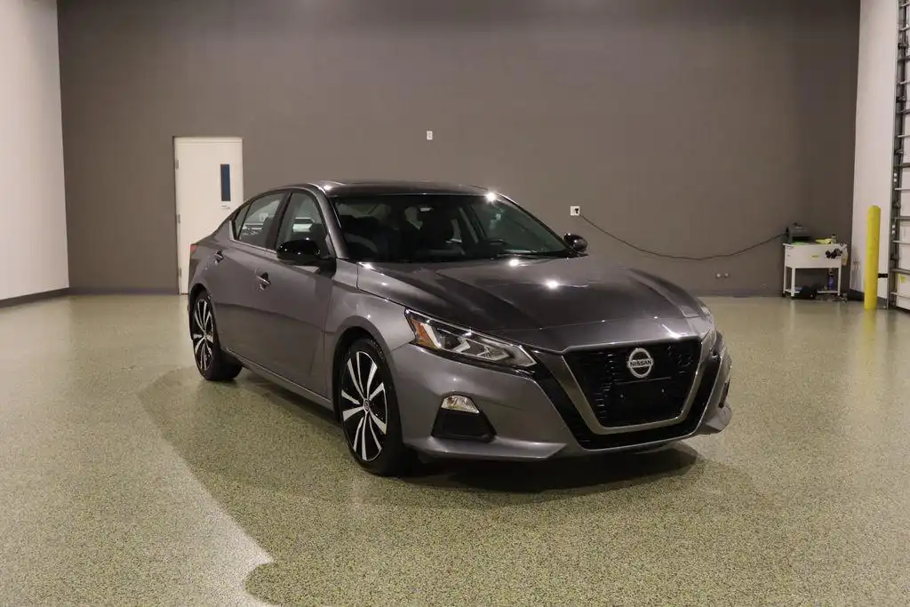 2020 Nissan Altima 2.5 SR's photo