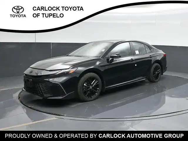2026 Toyota Camry SE Hybrid's photo