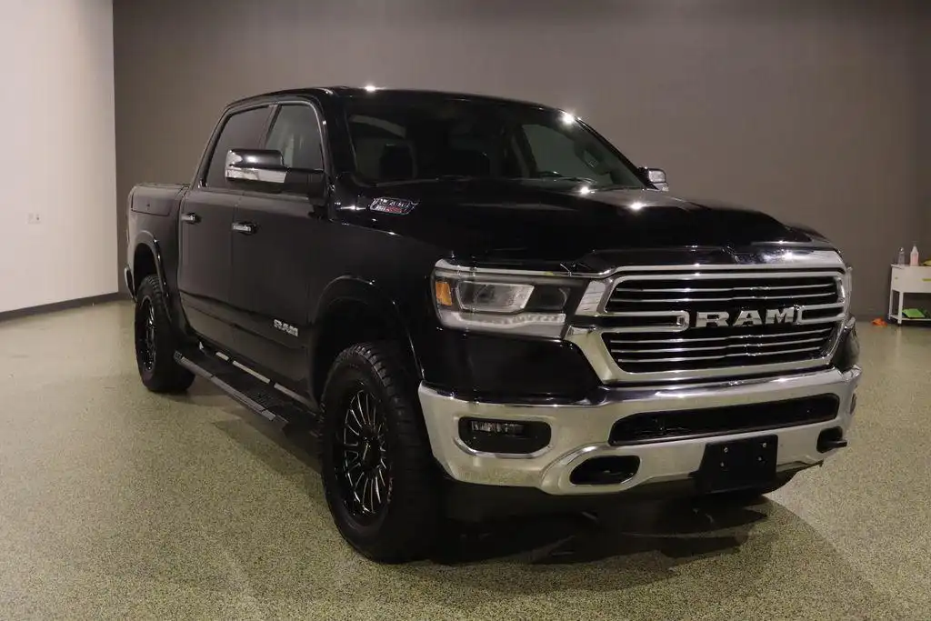 2020 RAM 1500 Laramie 4WD Crew Cab 5'7's photo