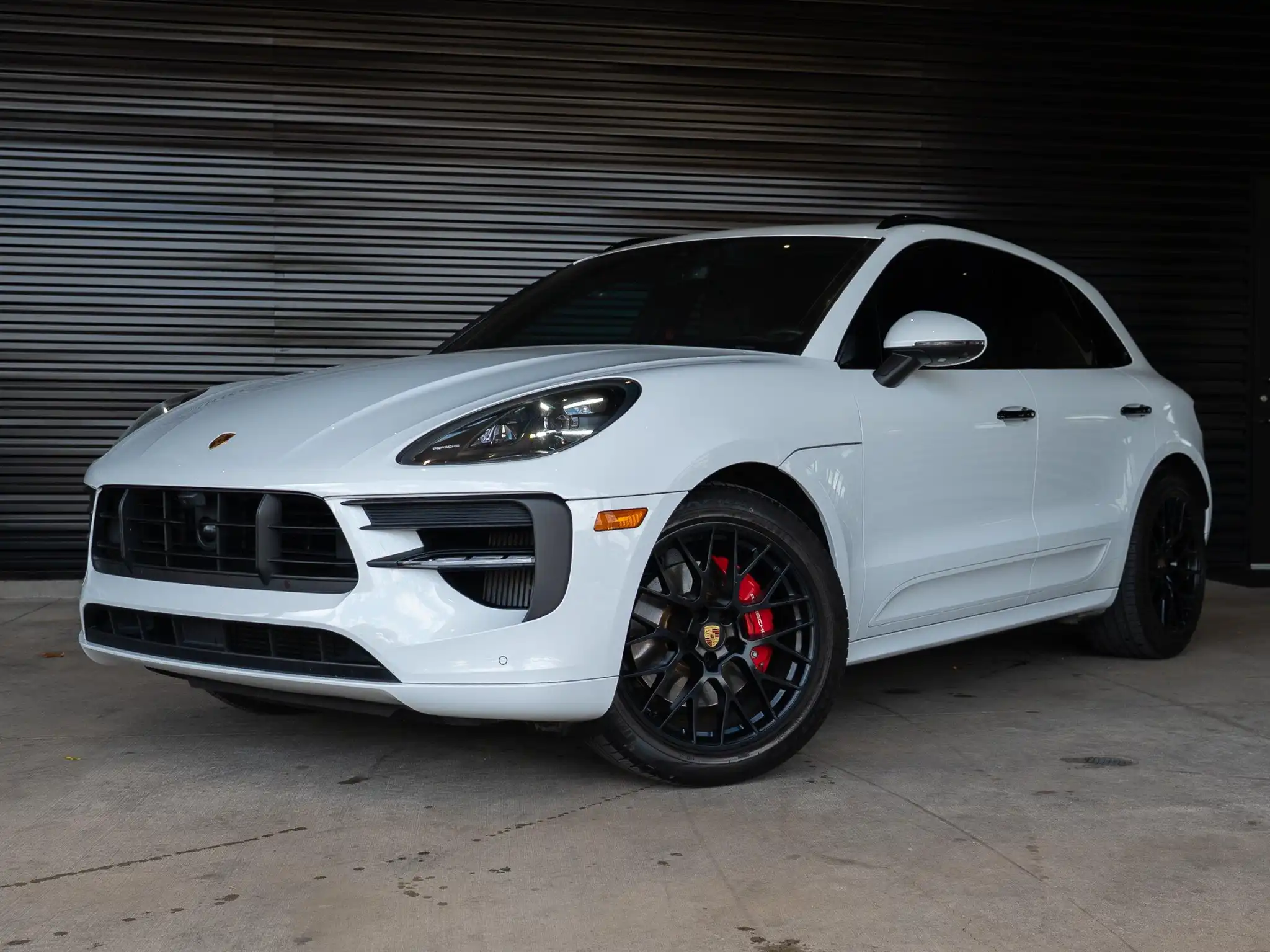 2021 Porsche Macan GTS's photo