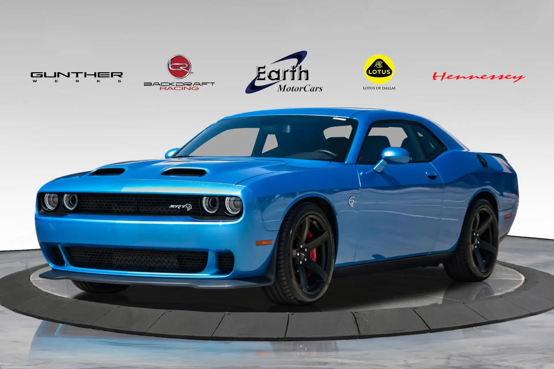 2019 Dodge Challenger SRT Hellcat Plus photo 1