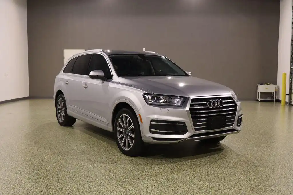 2019 Audi Q7 45 Premium quattro Tiptronic's photo