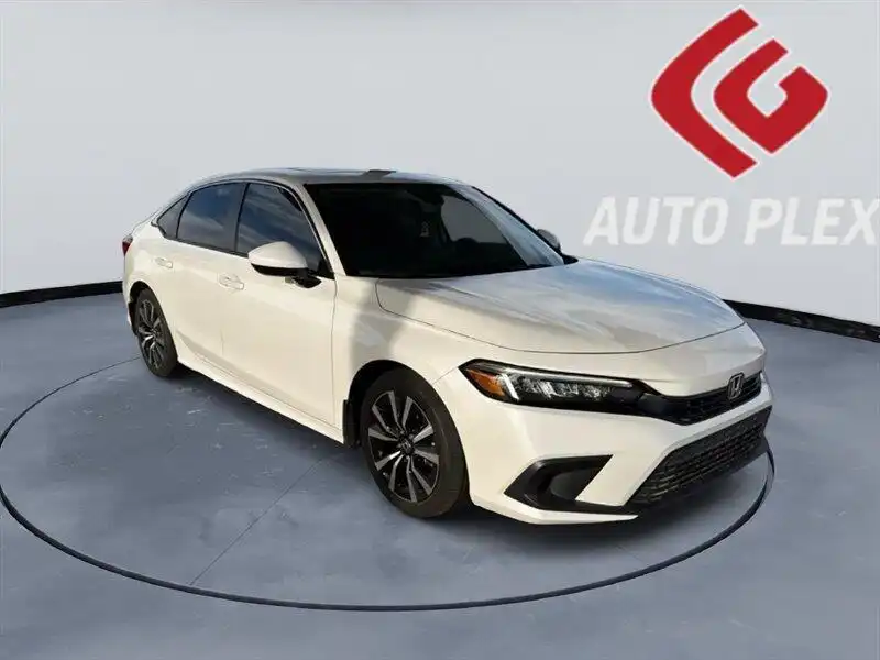 2024 Honda Civic EX CVT's photo