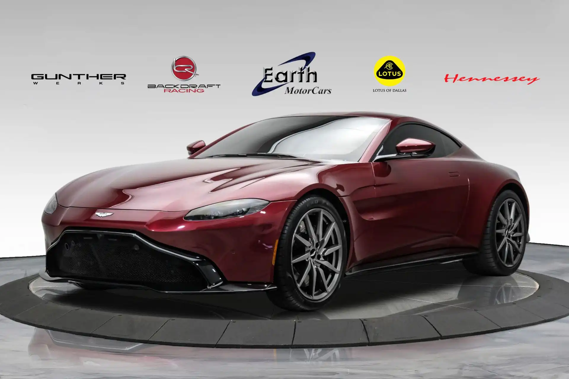 2020 Aston Martin Vantage 4.0 V8's photo