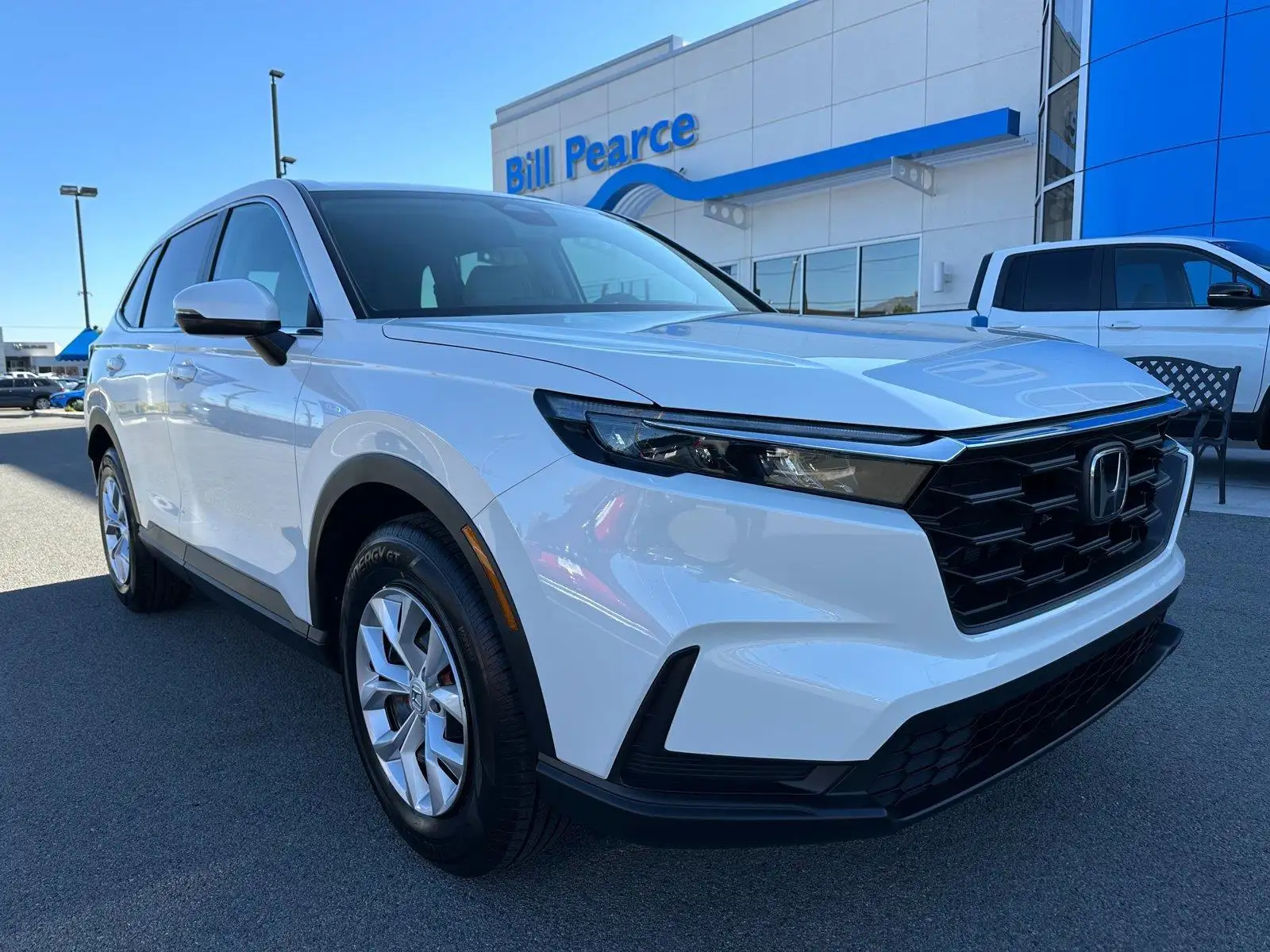 2027 Honda CR-V LX AWD's photo