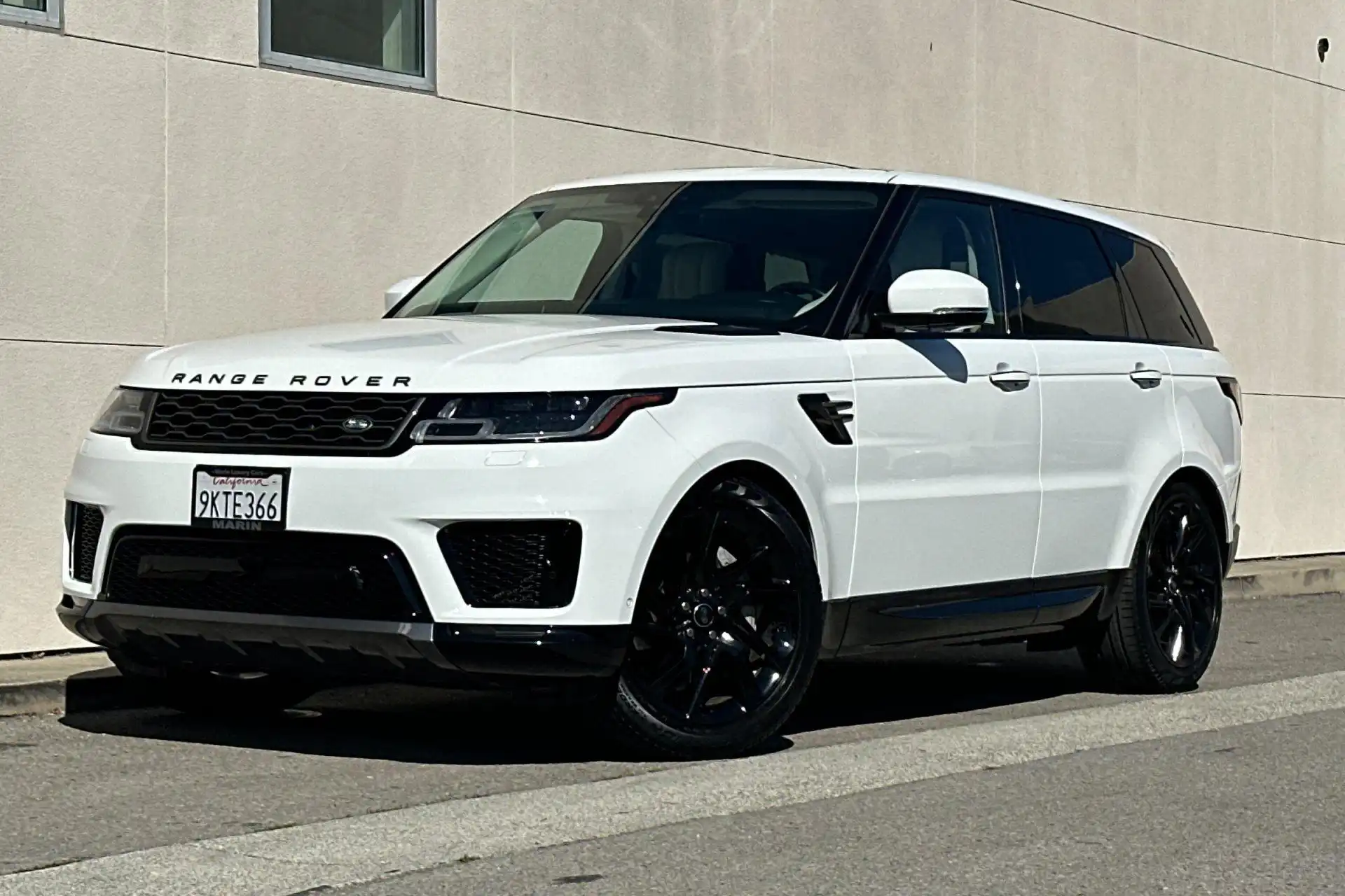 2022 Land Rover Range Rover Sport 3.0 MHEV HSE Silver Edition's photo
