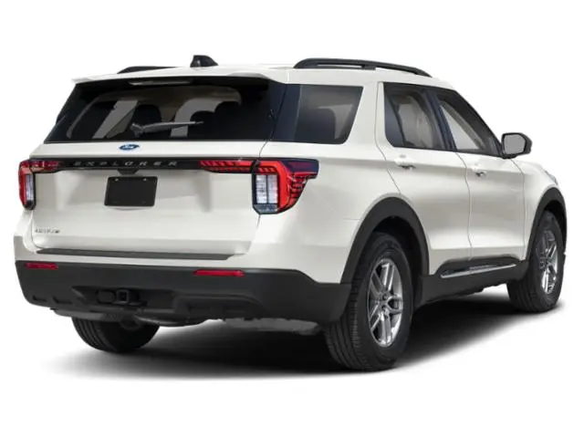 2026 Ford Explorer Active photo 3