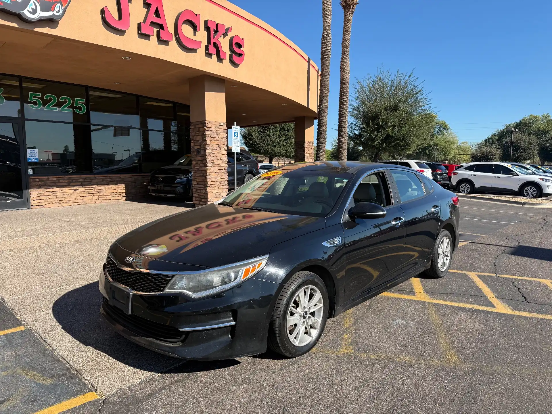 2016 Kia Optima EX AT's photo