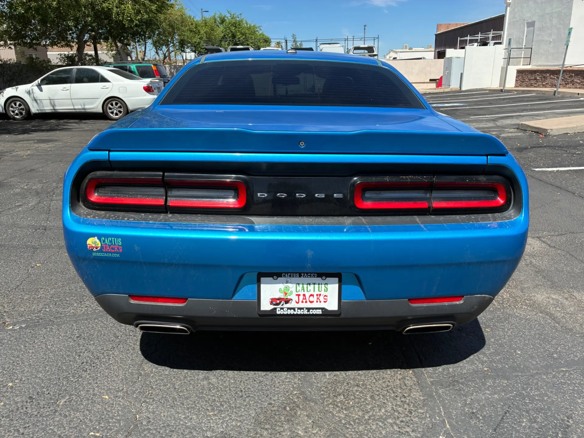 2019 Dodge Challenger SXT Auto photo 4