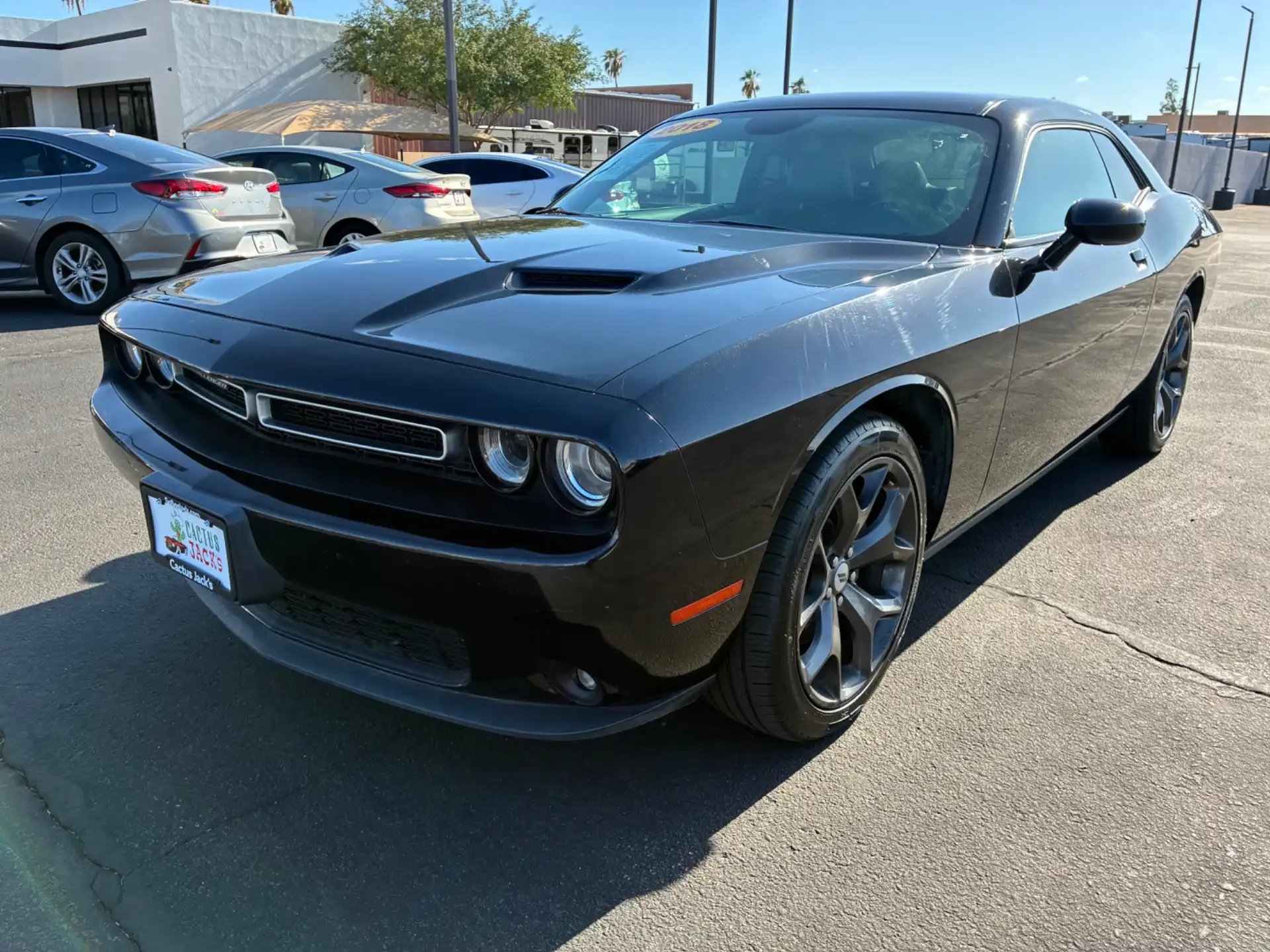 2018 Dodge Challenger SXT Plus's photo