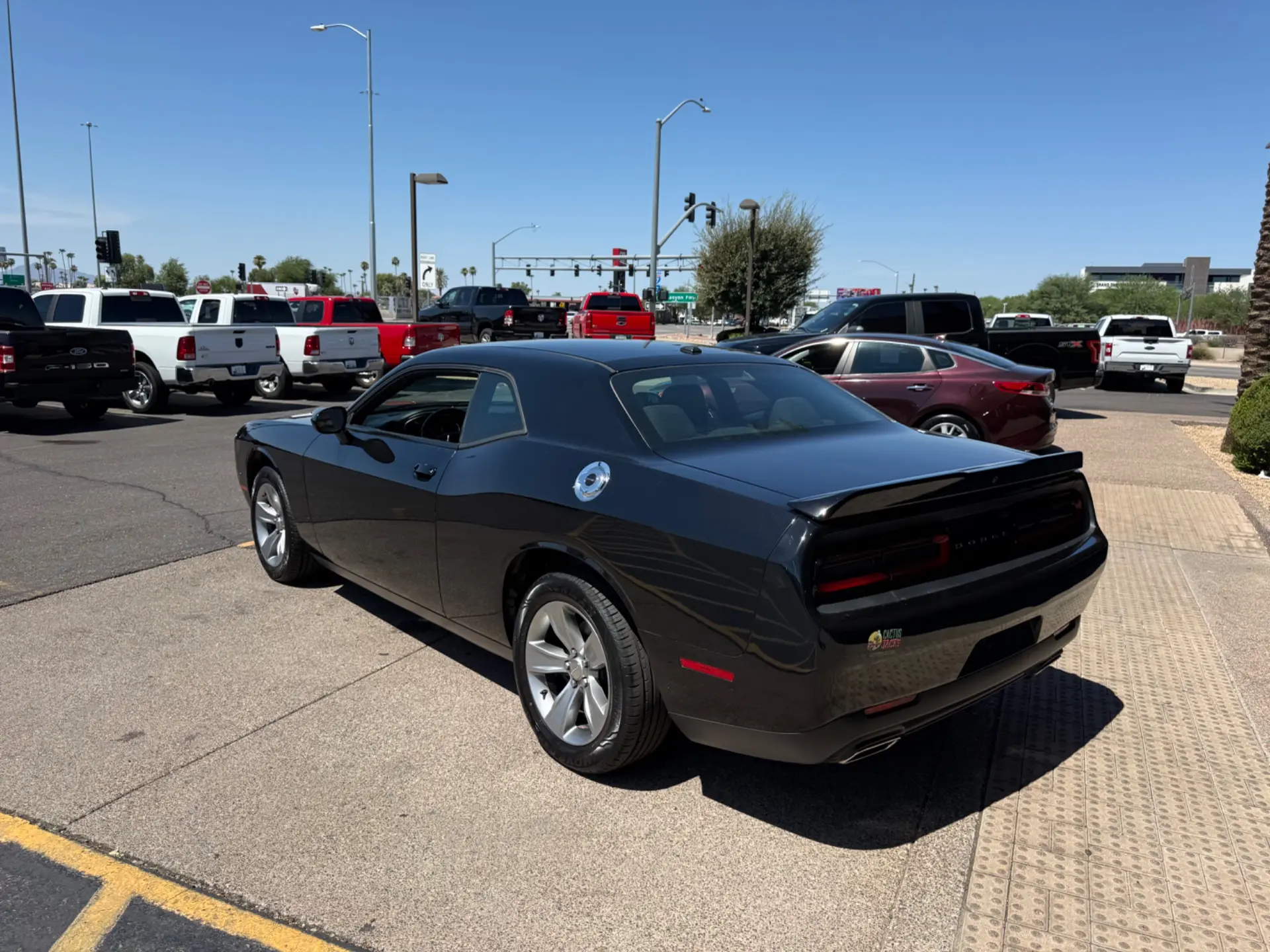 2021 Dodge Challenger SXT Auto photo 4