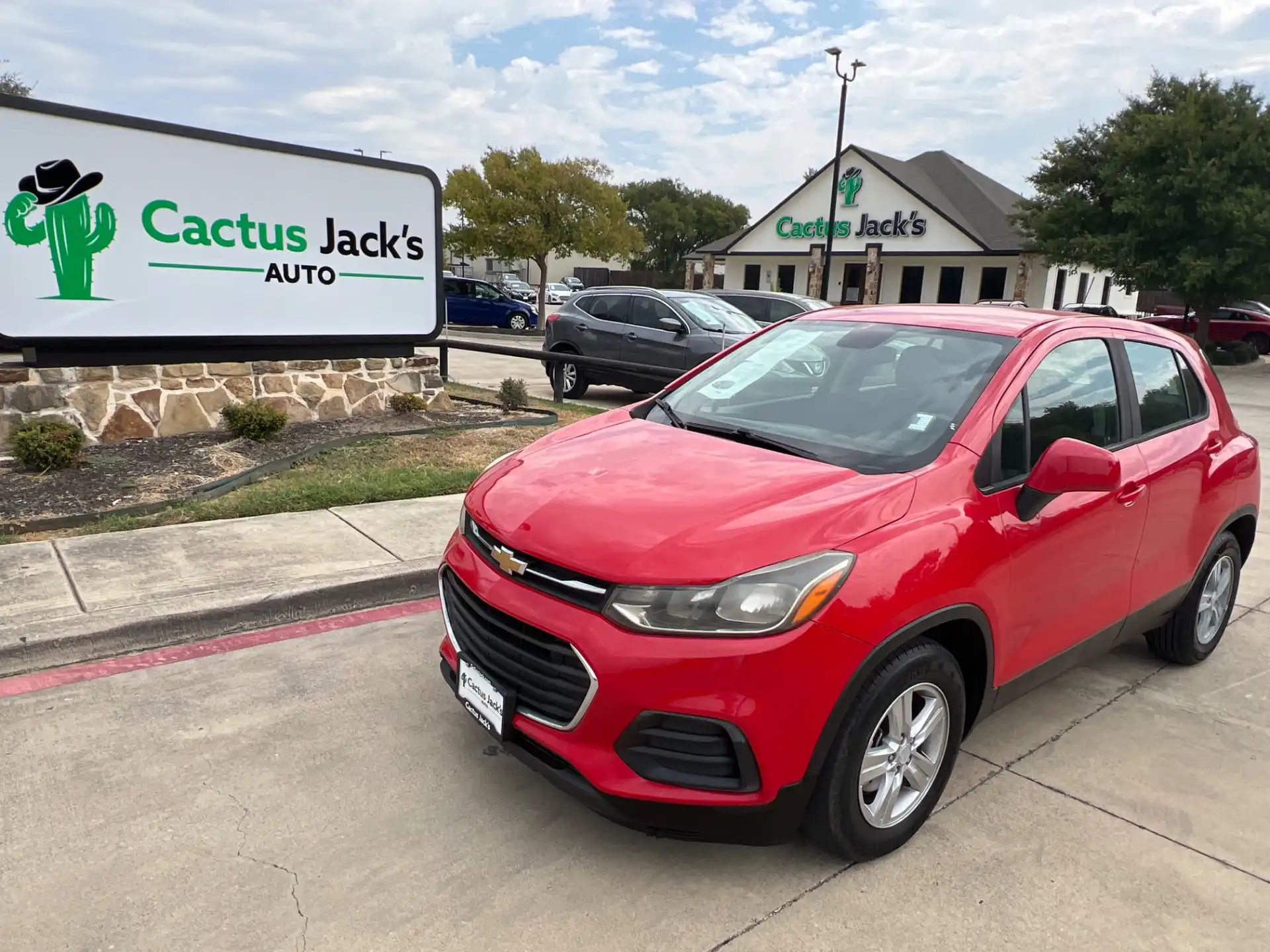 2020 Chevrolet Trax LS's photo