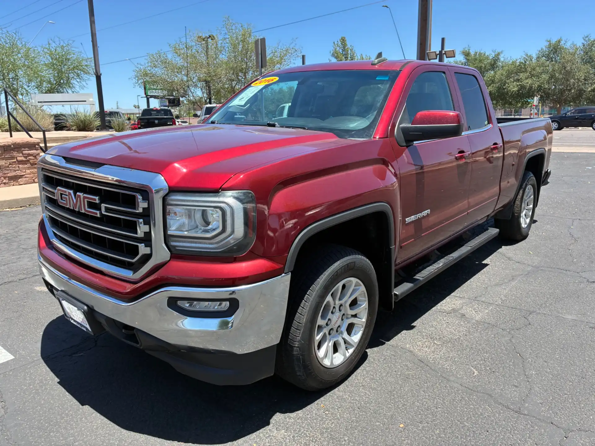2016 GMC Sierra SLE 4WD Double Cab Standard Box's photo