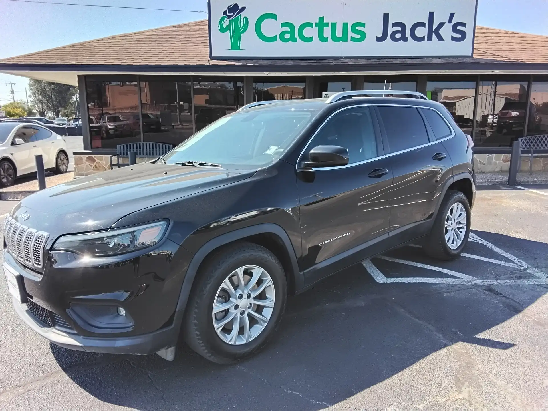 2019 Jeep Cherokee Latitude's photo
