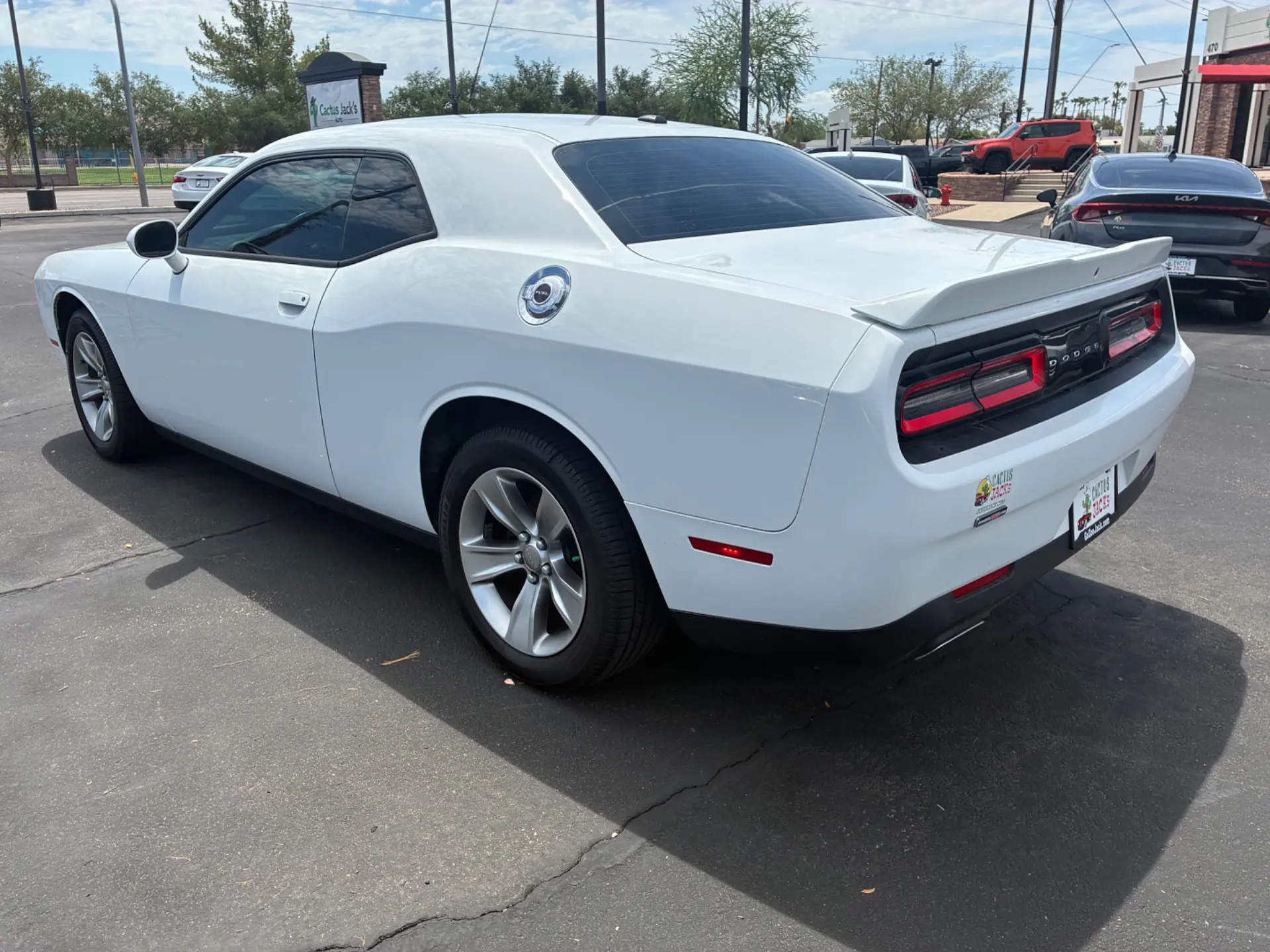 2018 Dodge Challenger SXT photo 3