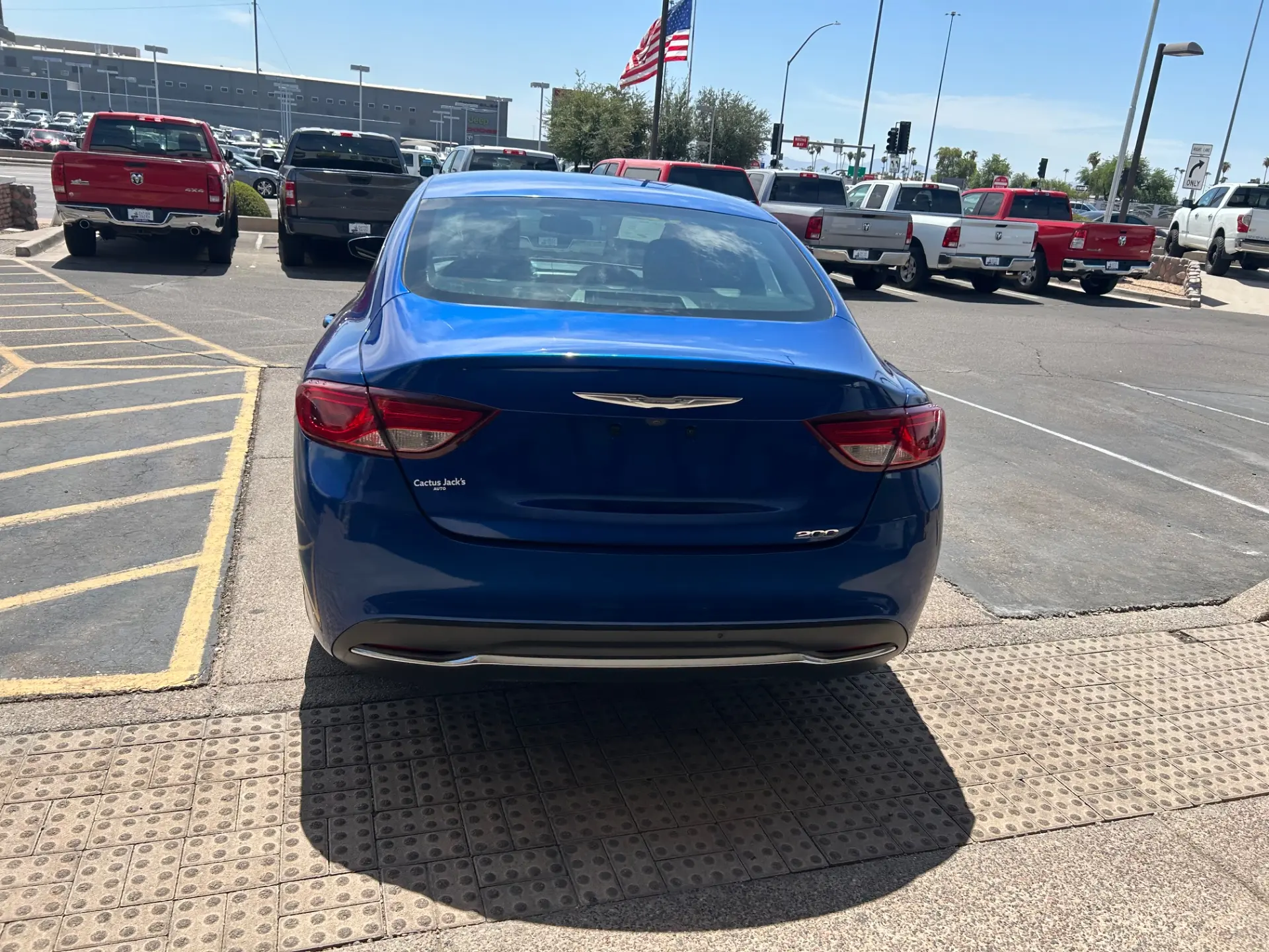 2016 Chrysler 200 Limited photo 5