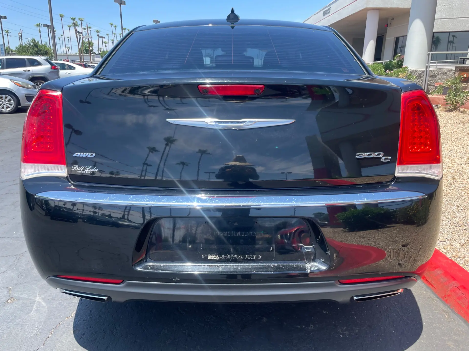 2017 Chrysler 300 C AWD photo 5