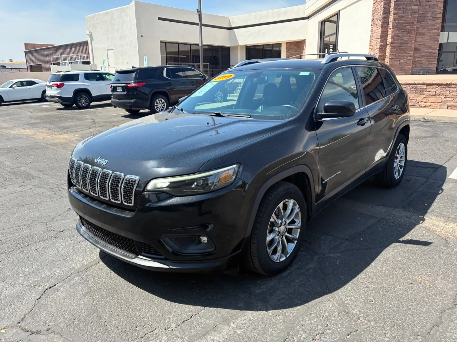 2019 Jeep Cherokee Latitude Plus's photo
