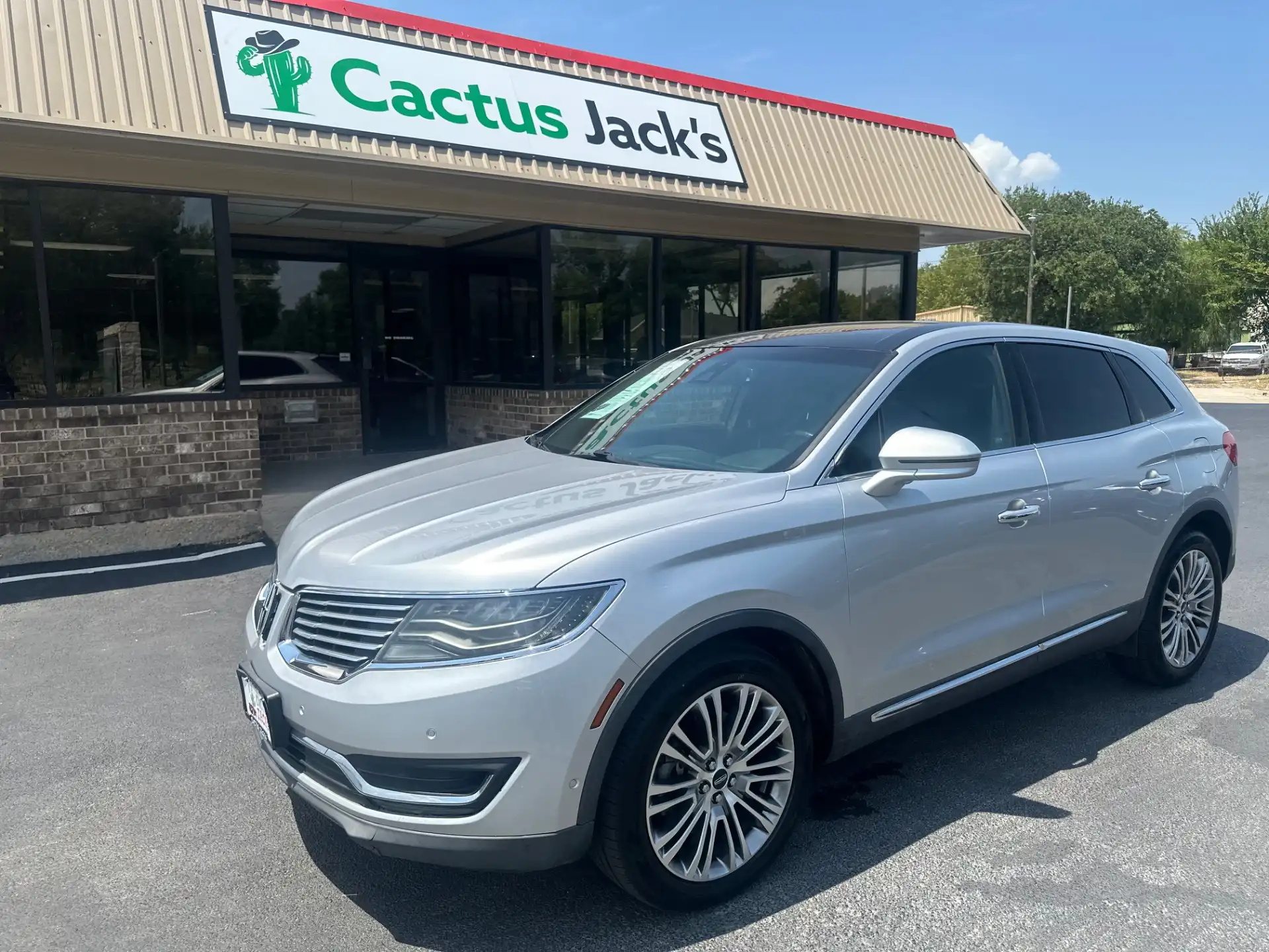 2016 Lincoln MKX Reserve AWD's photo