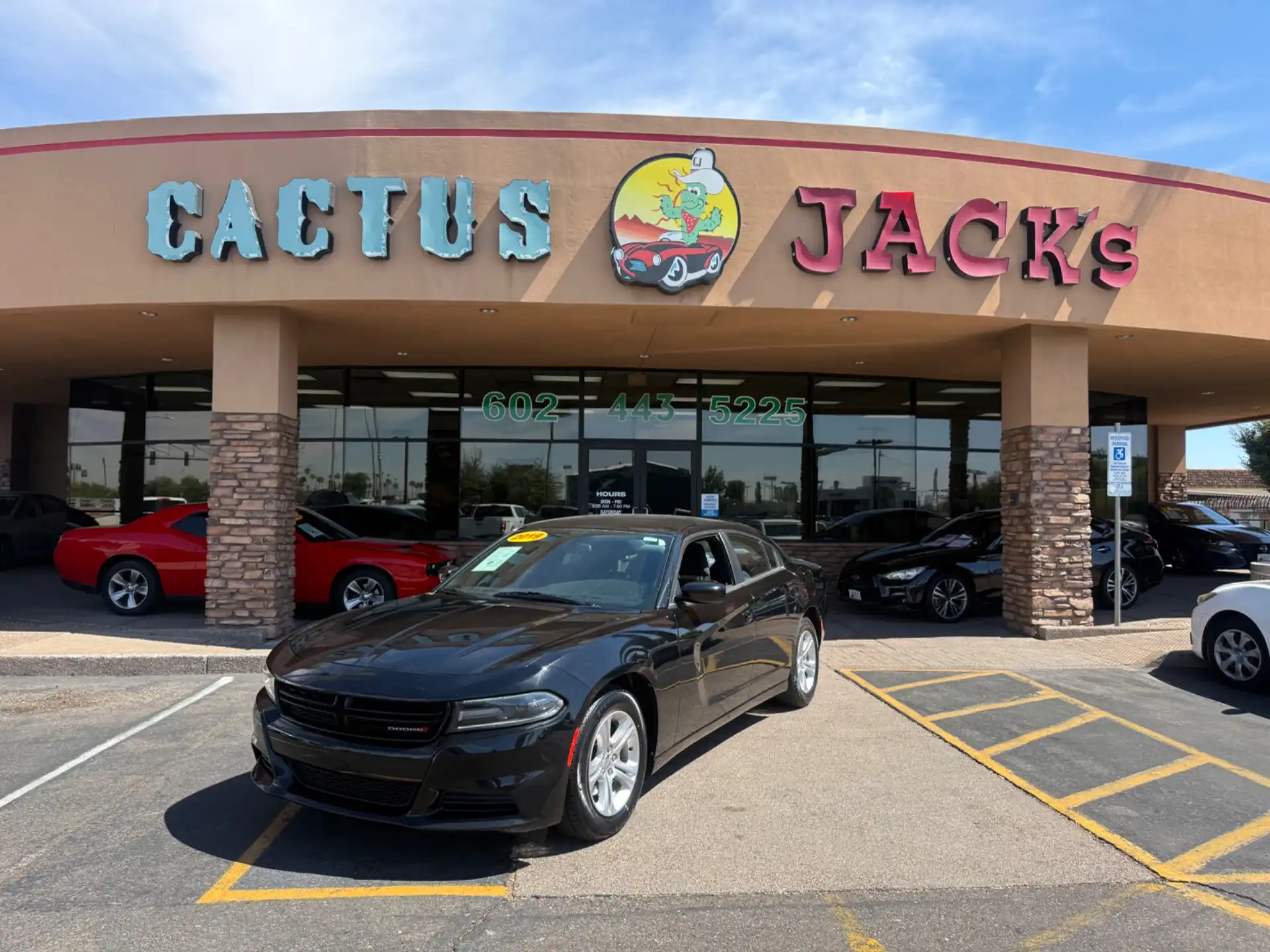 2019 Dodge Charger SXT's photo