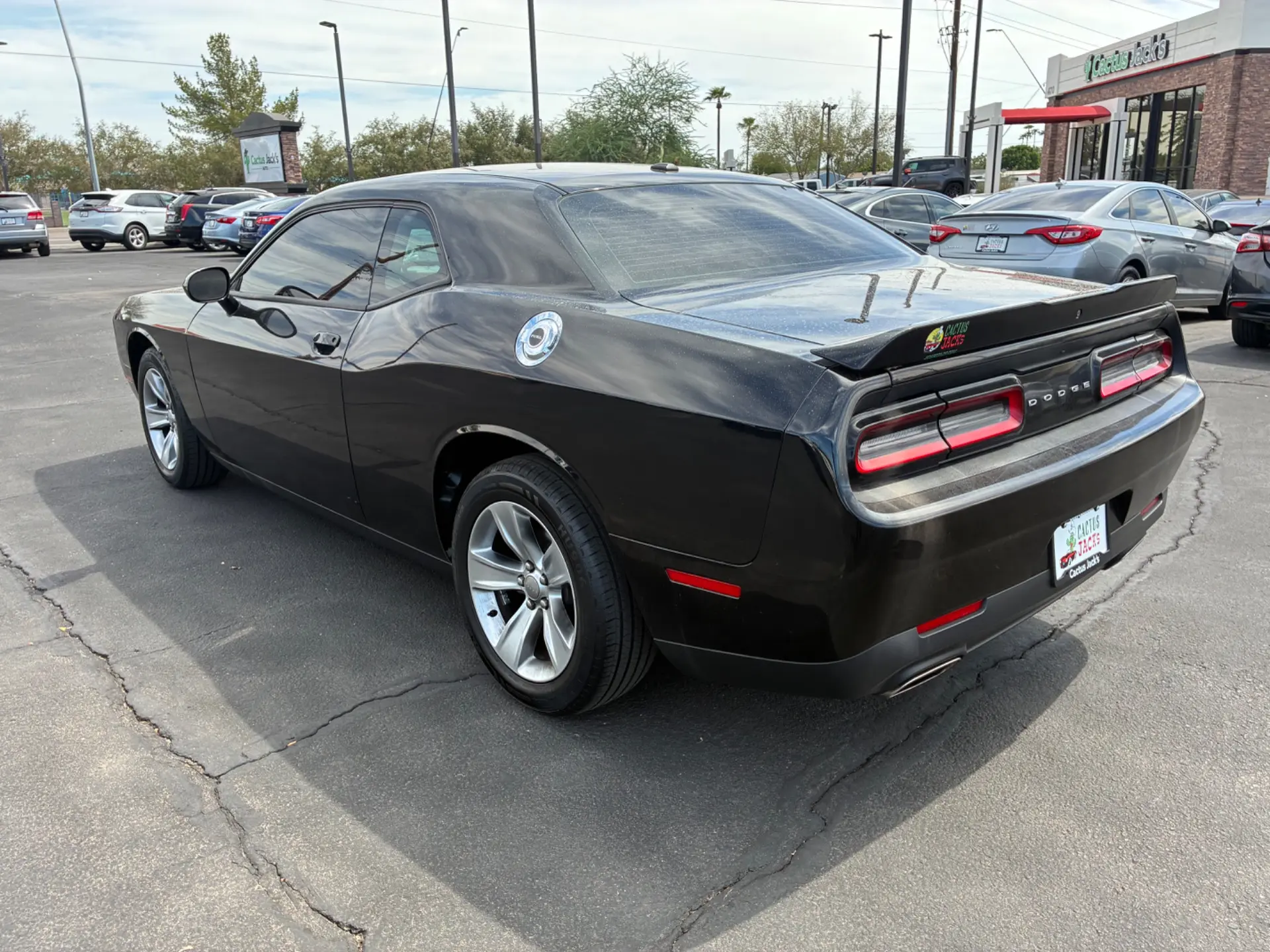 2020 Dodge Challenger SXT Auto photo 5