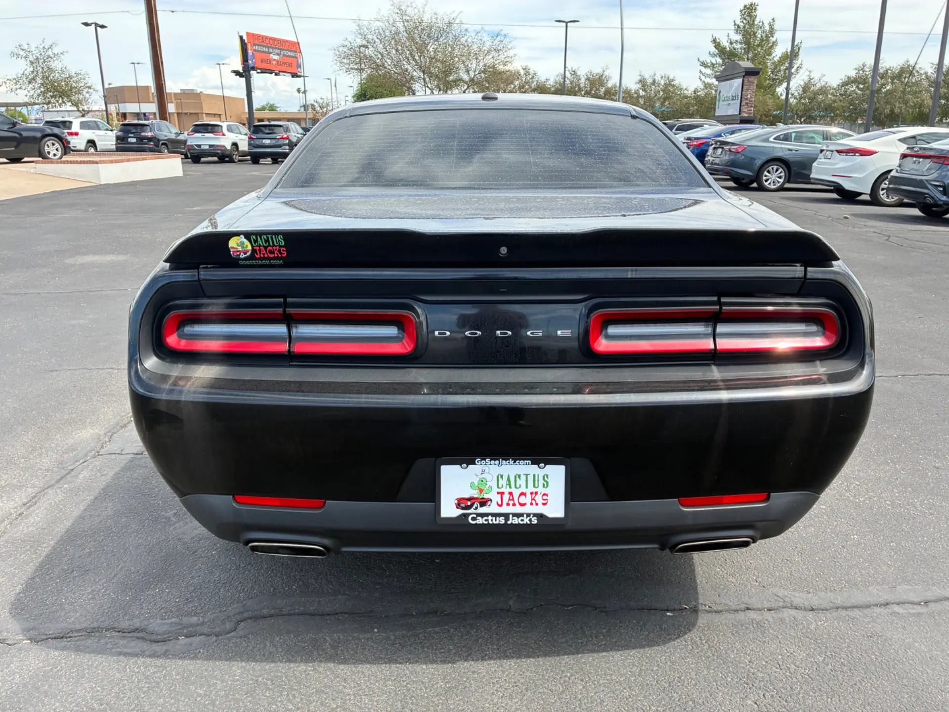 2020 Dodge Challenger SXT Auto photo 3