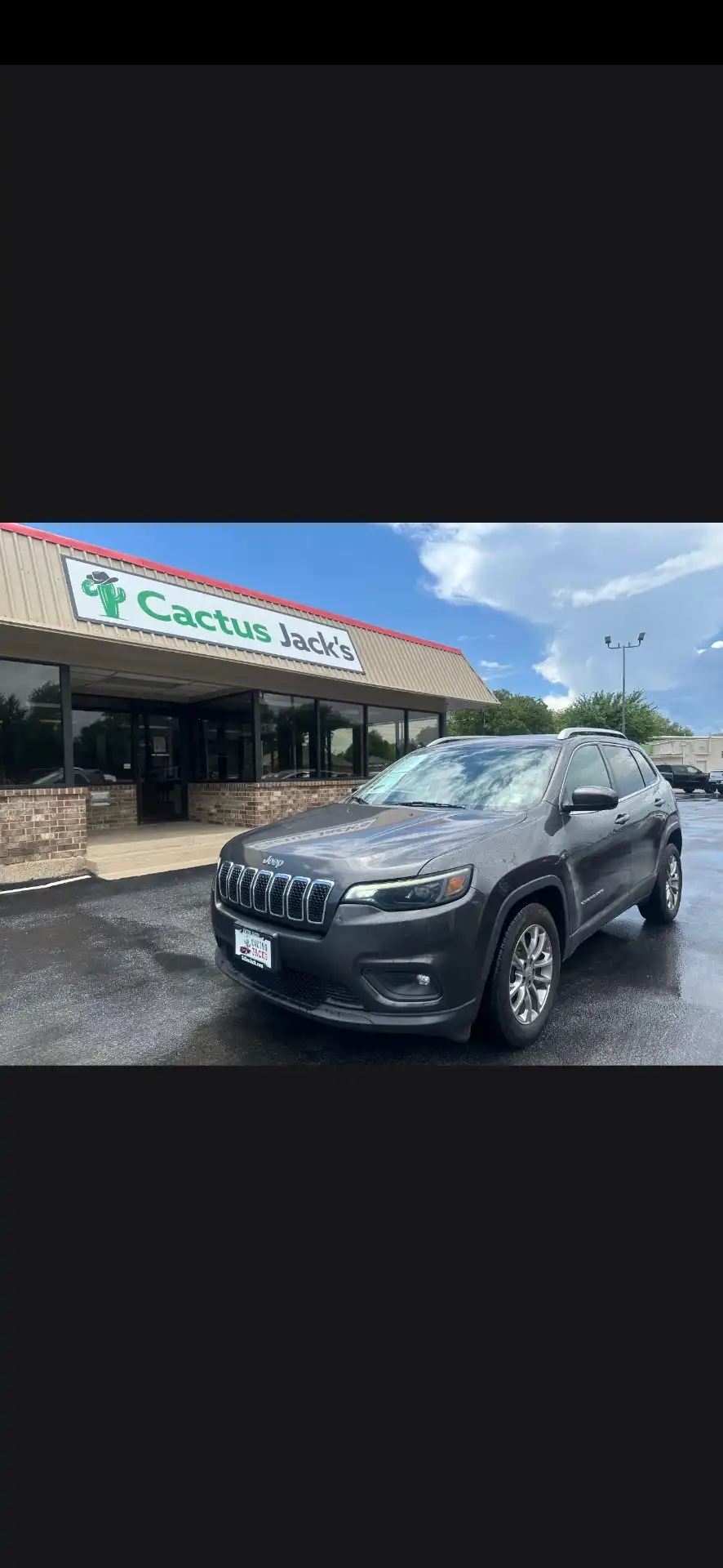 2019 Jeep Cherokee Latitude Plus's photo