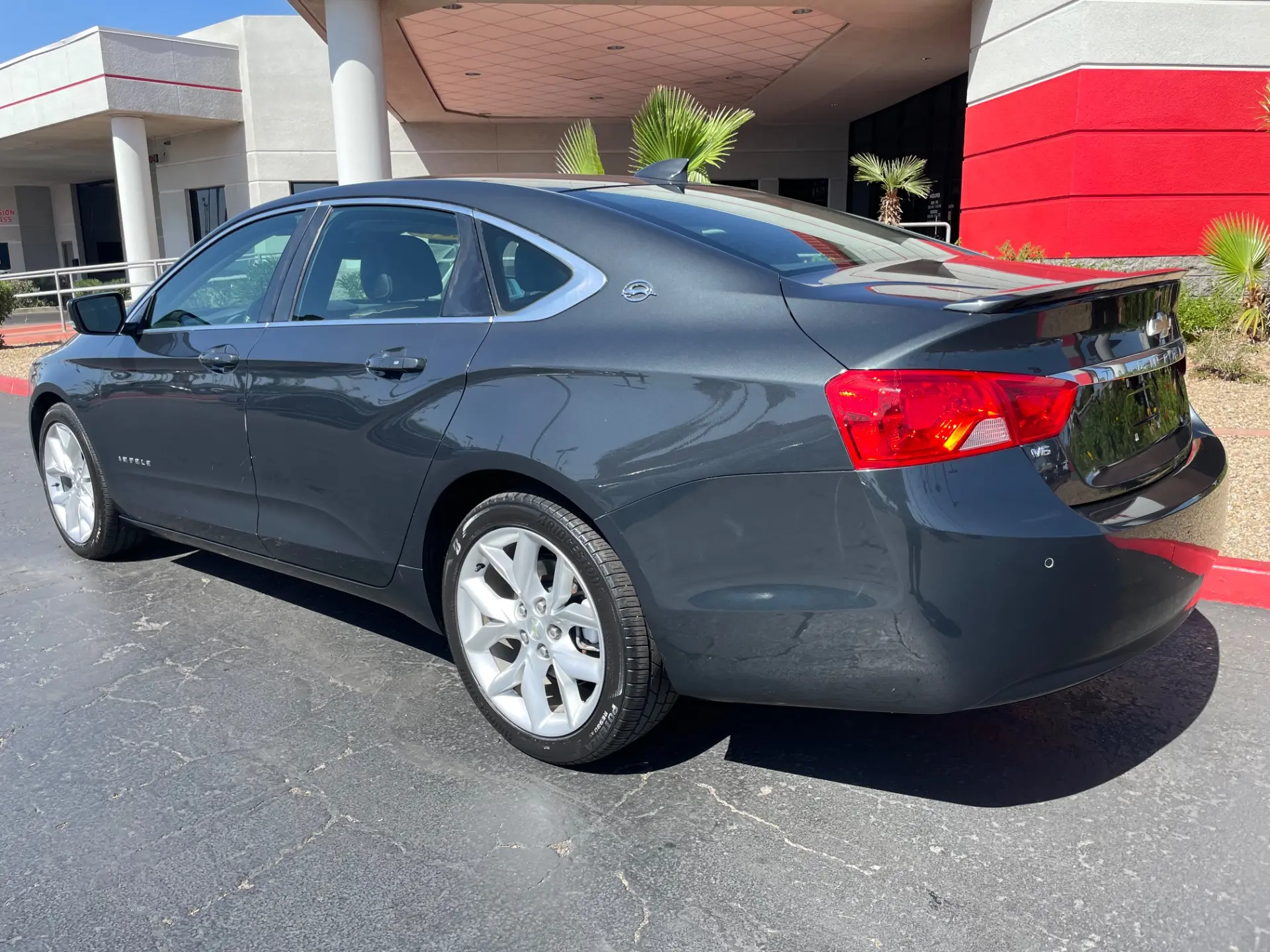 2015 Chevrolet Impala 2LT photo 4