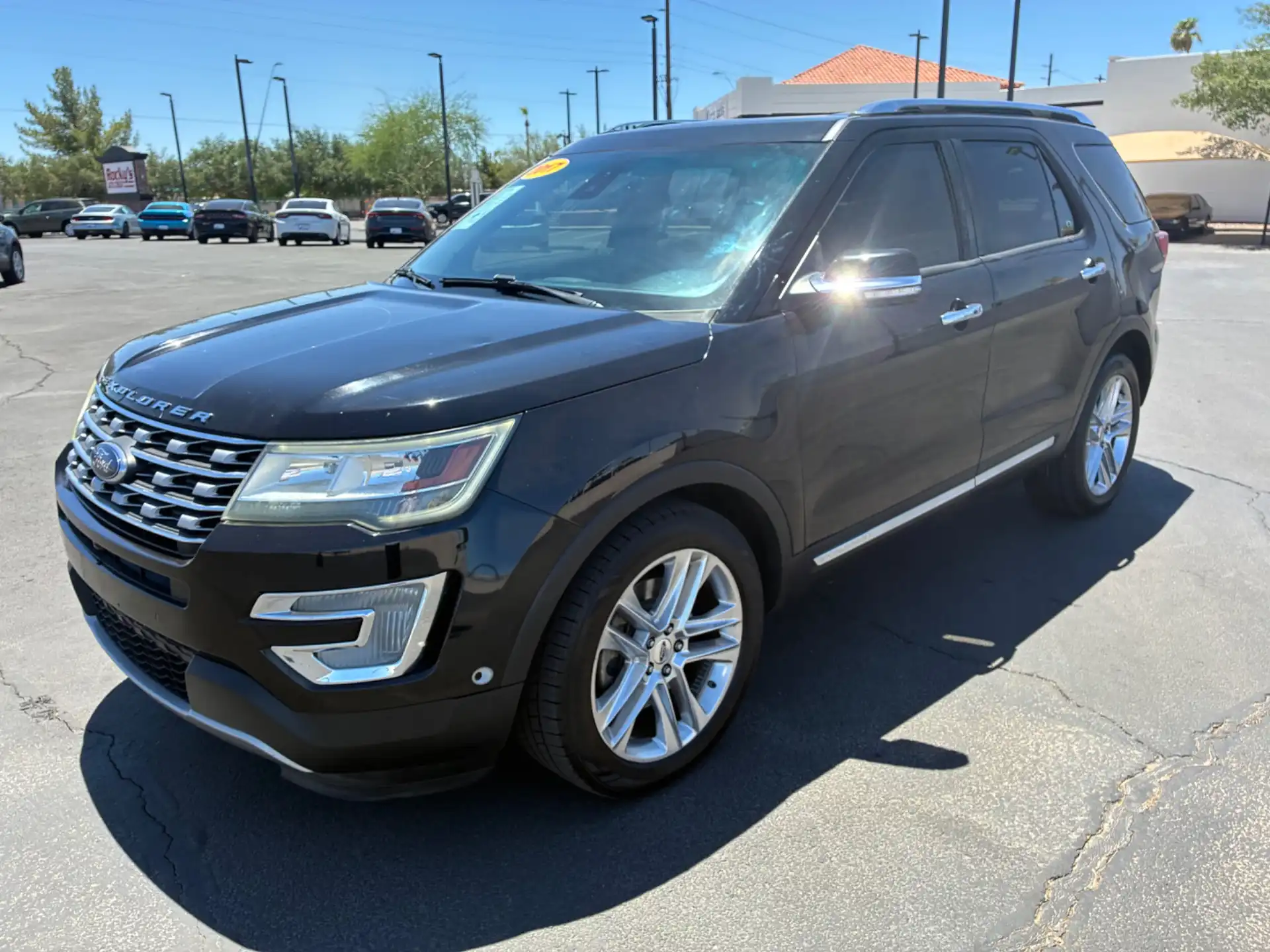 2017 Ford Explorer Limited FWD's photo