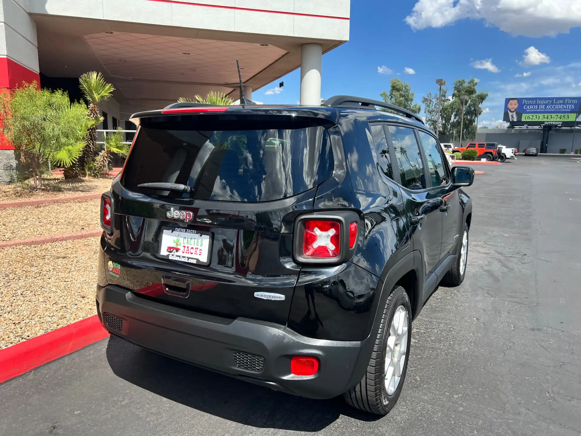 2019 Jeep Renegade Latitude FWD's photo